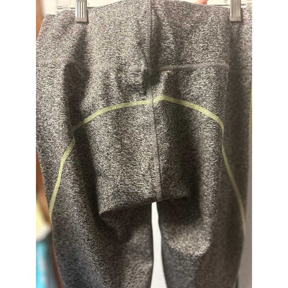 Grey and lime green Capri Leggings M - Picture 4 of 5